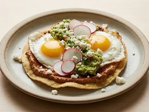 Tostadas mexicanas de lomo de cerdo al chipotle
