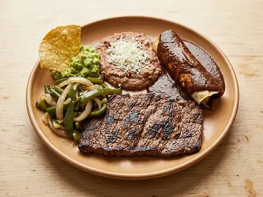 Carne asada a la tampiqueña